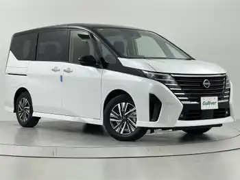 日産 セレナ e－パワー ハイウェイスター V 純正ナビ プロパイロット 全方位カメラ