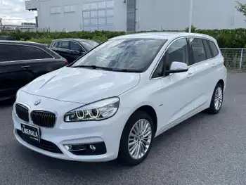 ＢＭＷ ２１８ｄ グランツアラー ラグジュアリー