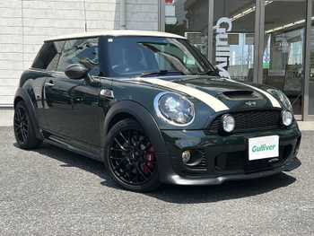 ＭＩＮＩ ミニ JCW Wチャンピオンシップ50 日本10台限定車　特別色コンナットグリーン