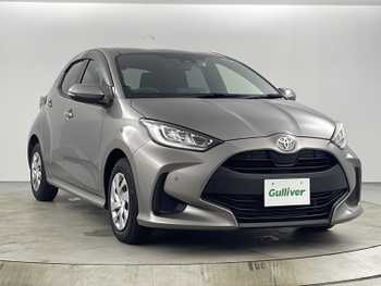 トヨタ ヤリス G 純正DナビBカメラ ドラレコ　衝突軽減 禁煙