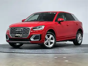 アウディ Ｑ２ 1．0 TFSI スポーツ ベーシックPKG コンビニエンスPKG ETC2.0