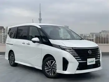 日産 セレナ e－パワー ルキシオン