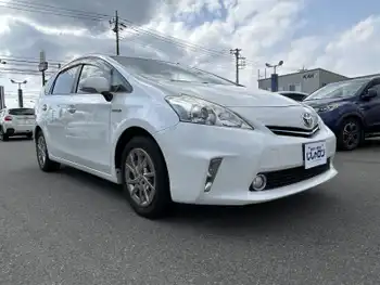 トヨタ プリウス α S チューンブラック