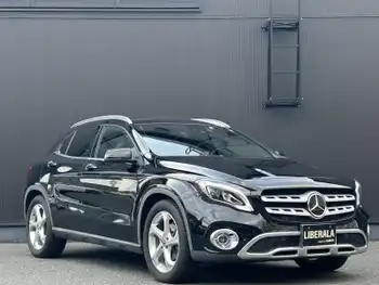 メルセデス・ベンツ ＧＬＡ１８０  プレミアムPKG トランクスルー 純正ナビ