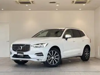 ボルボ ＸＣ６０ T5 AWD インスクリプション