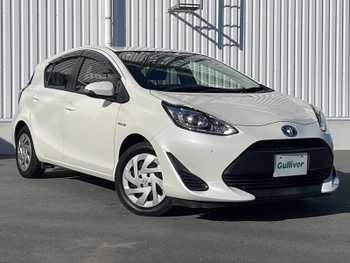 トヨタ アクア G