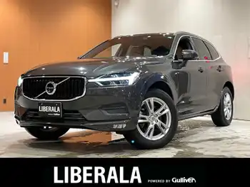 ボルボ ＸＣ６０ T5 AWD モーメンタム