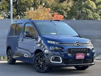 シトロエン シトロエン ベルランゴ シャイン ブルーHDi agreベットキット マルチパノラミック