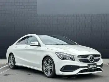 メルセデス・ベンツ ＣＬＡ１８０ スポーツ