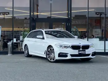 ＢＭＷ ５２３ｄ ツーリング Mスポーツ 1オーナー SR ACC 純正ナビ Bカメ 黒革 TV