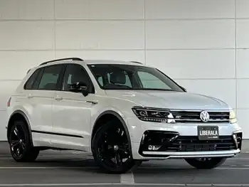 フォルクスワーゲン ティグアン TDI 4モーション Rライン ブラックスタイル Discover Proナビ carplay ACC レーンA