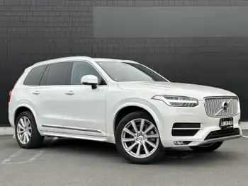 ボルボ ＸＣ９０ T6 AWD インスクリプション