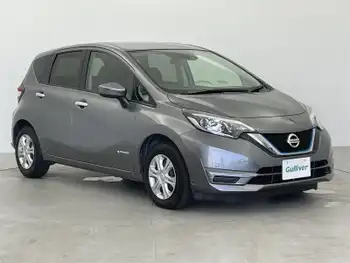 日産 ノート e－パワー B 純正ナビ　バックカメラ　衝突軽減ブレーキ