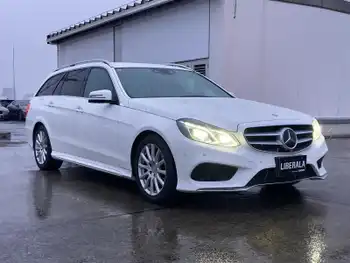 メルセデス・ベンツ Ｅ３００ 4MATIC ワゴン AVG