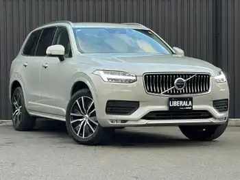 ボルボ ＸＣ９０ B5 AWD モーメンタム 純正ナビ　フルセグTV　ETC　ACC　