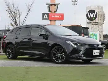 トヨタ カローラツーリング ハイブリッド ダブルバイビー