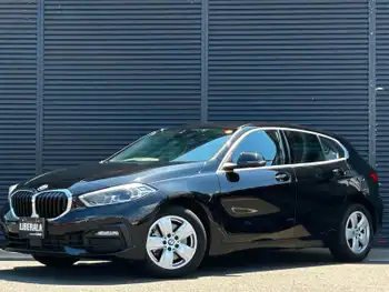 ＢＭＷ １１８ｄ プレイ ドライビングA ACC ナビ CarPlay Bカメ LED