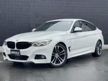 ＢＭＷ ３２０ｉ  純正HDDナビ ハイラインPKG ACC 黒革シート
