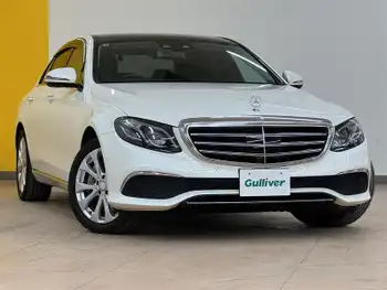 メルセデス・ベンツ Ｅ４００ 4マチック エクスクルーシブ サンルーフ 純正ナビ 全方位 ブルメスター