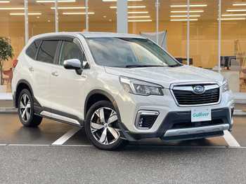 スバル フォレスター ハイブリッド アドバンス 純正ナビ　TV　Bカメラ　LED　革　ETC　AW