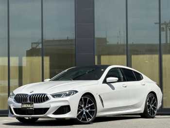 ＢＭＷ ８４０ｄ xDriveグランクーペ サンルーフ 赤/黒革 harman/kardon HUD
