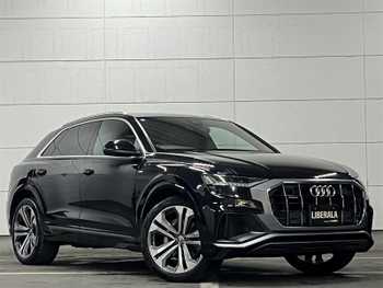 アウディ Ｑ８ 55TFSIクワトロ デビューPKG Sライン 4WD/純正ナビ/SラインPKG/ACC/ドラレコ