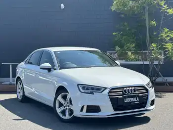 アウディ Ａ３ セダン 1．4 TFSI スポーツ