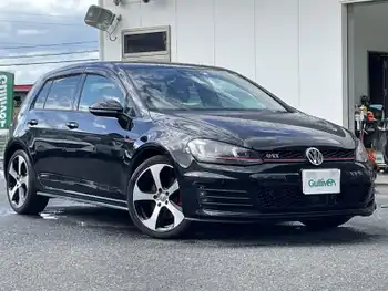 フォルクスワーゲン ゴルフ ＧＴＩ  ベースグレード/DCCパッケージ