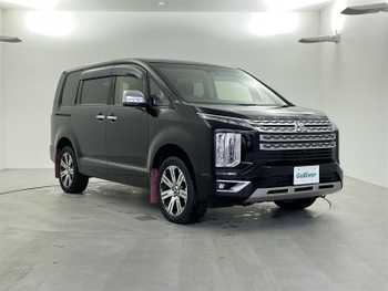 三菱 デリカＤ：５ P 10型ナビ　11型後席モニター　全方位カメラ