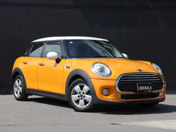 ＭＩＮＩ ＢＭＷ ミニ クーパー 純正ナビ バックカメラ 純正15AW LEDライト