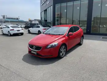 ボルボ Ｖ４０ D4 SE 衝突軽減B ACC BILS 純正ナビ バックカメラ