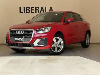 アウディ Ｑ２ 30TFSIスポーツ シートヒーター 純正ナビ・TV バックカメラ