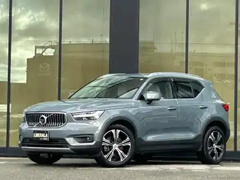 ボルボ ＸＣ４０ B4 AWD インスクリプション