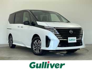 日産 セレナ e－4ORCE ハイウェイスターV ナビ 衝突軽減 寒冷地仕様 全方位カメラ