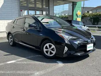 トヨタ プリウス A プレミアム　ツーリングセレ