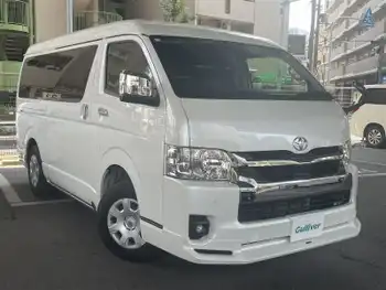 トヨタ ハイエース ファインテックツアラー