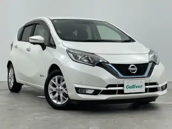 日産 ノート e－パワー メダリスト 禁煙車 純正ナビ 衝突軽減 全方位 液晶ミラ