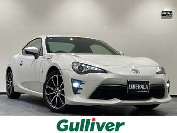 トヨタ ８６ GT ロッソモデロ2本出しマフラーバックカメラ