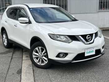 日産 エクストレイル 20X スマートキー　レザーシート　社外ナビ