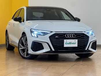 アウディ アウディ Ｓ３ スポーツバック 純ナビ サンルーフクルコン ハーフレザー
