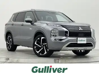 三菱 アウトランダー ＰＨＥＶ P サンルーフ 純正9型ナビ BOSEサウンド