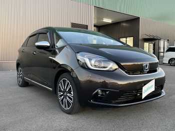 ホンダ フィット e:HEVリュクス