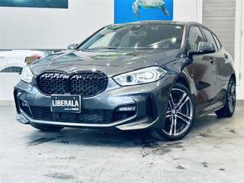 ＢＭＷ １１８ｉ Mスポーツ 純正ナビ バックカメラ applecarplay 　　