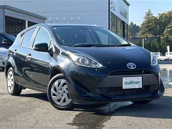 トヨタ アクア  ワンオーナー トヨタセーフティセンス