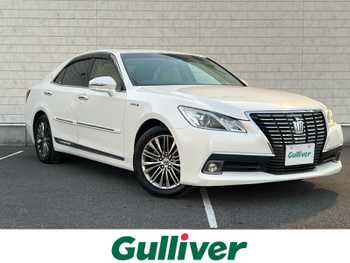 トヨタ クラウン ハイブリッド ロイヤルサルーン 純ナビ　Bカメラ　サンルーフ　クルコン