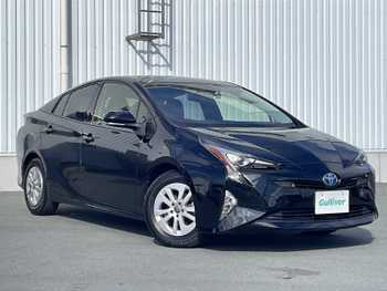 トヨタ プリウス Sセーフティプラス