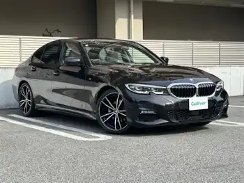 ＢＭＷ ３２０ｉ Mスポーツ MスポPKG　HIFIスピーカー　ATトランク