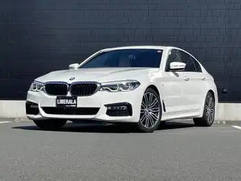 ＢＭＷ ５２３ｄ Mスポーツ ハイライン HIlineパッケージ　ホワイトレザーシート