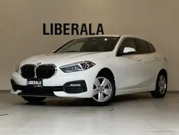 ＢＭＷ ＢＭＷ １１８ｄ プレイ 純正ナビ Bカメラ ACC Pシート Pバックドア