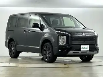 三菱 デリカＤ：５ シャモニー 登録済未使用車 全方位カメラ AC100V電源